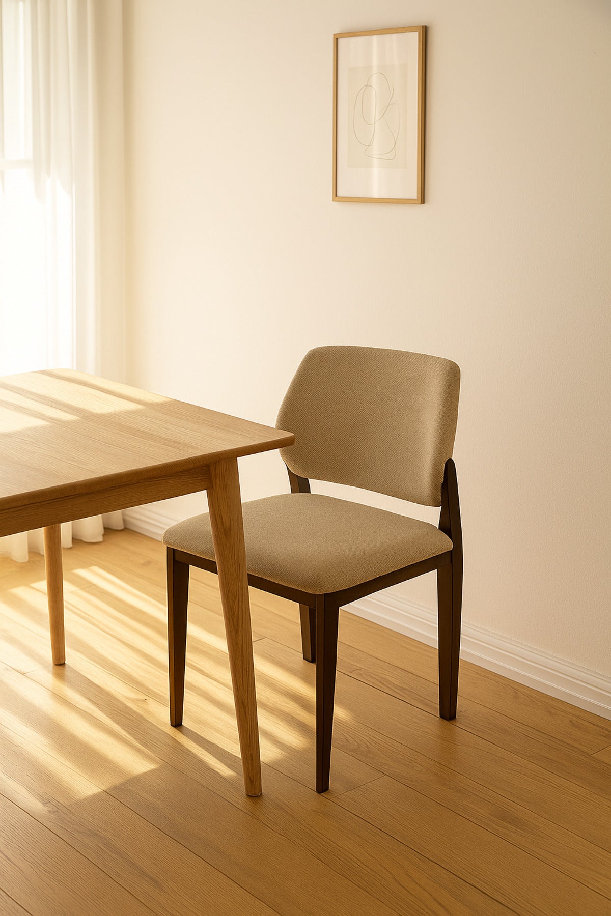 Beige Upholstered Dining Chair Ð Modern Wooden Frame, Comfortable & Stylish Seating