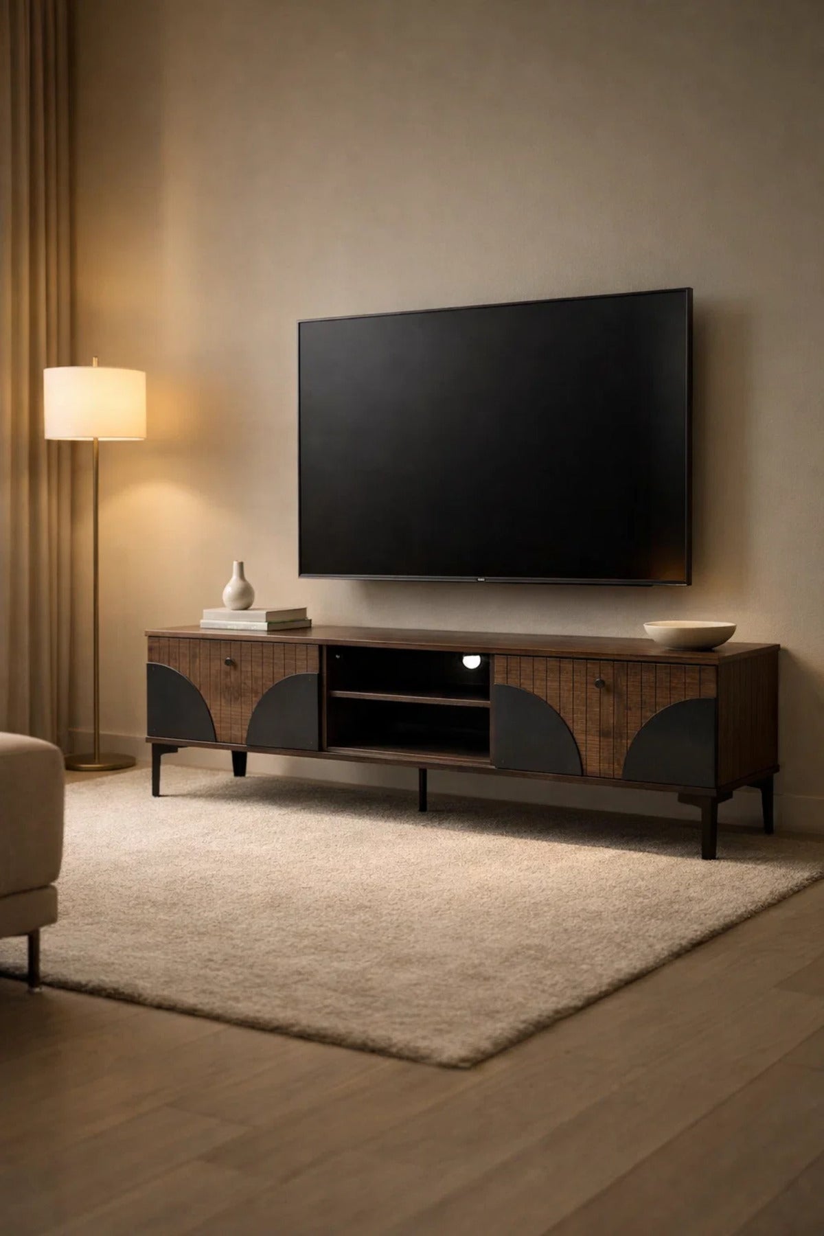 Brown & Black TV Stand √ê 140x40x45 cm Modern Plasma Table with Cabinets & Shelf