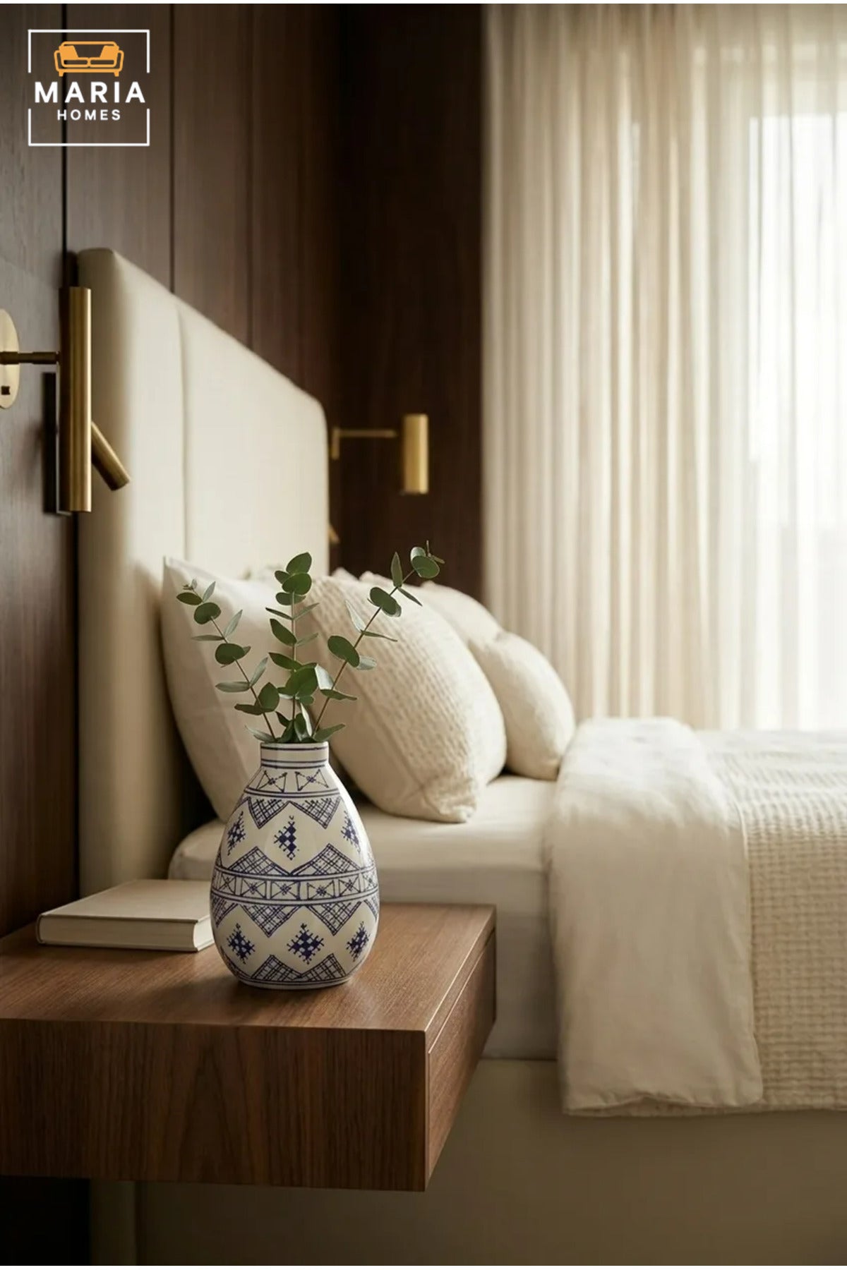 Blue and White Patterned Decorative Vase, Modern Ceramic Teardrop Flower Holder with Narrow Neck for Living Room, Bedroom, Office, Shelf and Table Décor