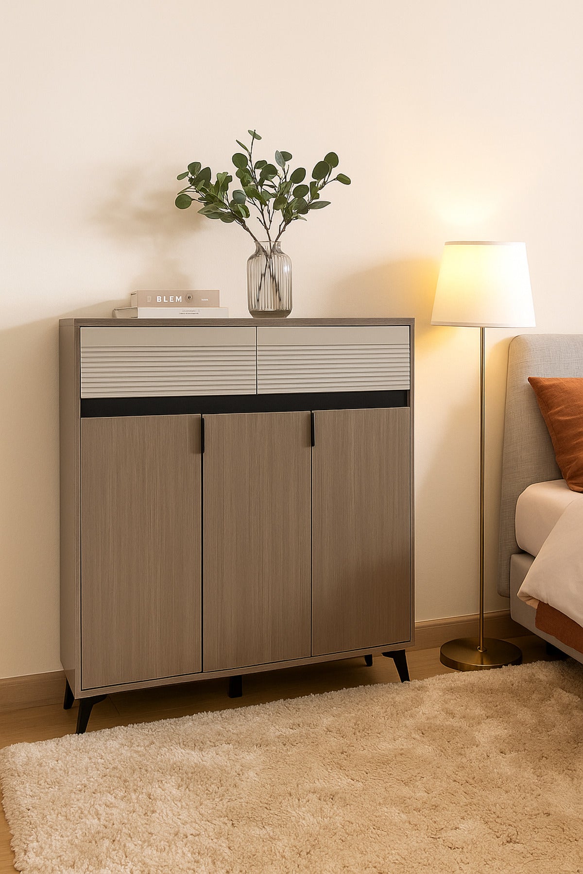 Large Modern Grey & Cream Storage Cabinet Ð 3-Door Sideboard with Drawers 120_33_99 cm