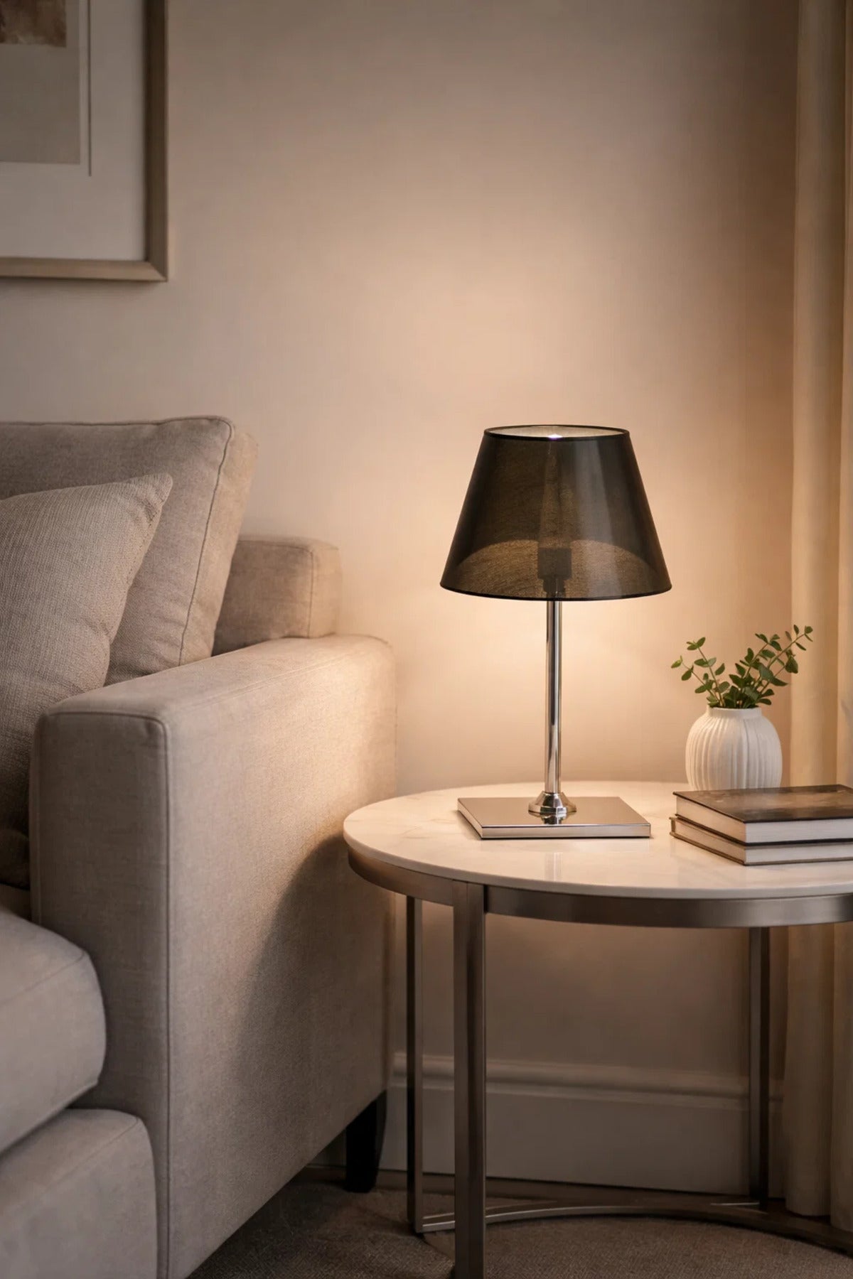 Modern Black Table Lamp with Metal Base and Stylish Shade for Home Decor