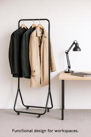 Black Metal Clothing Rack with Wheels Ð 168_60 cm Portable Garment Stand