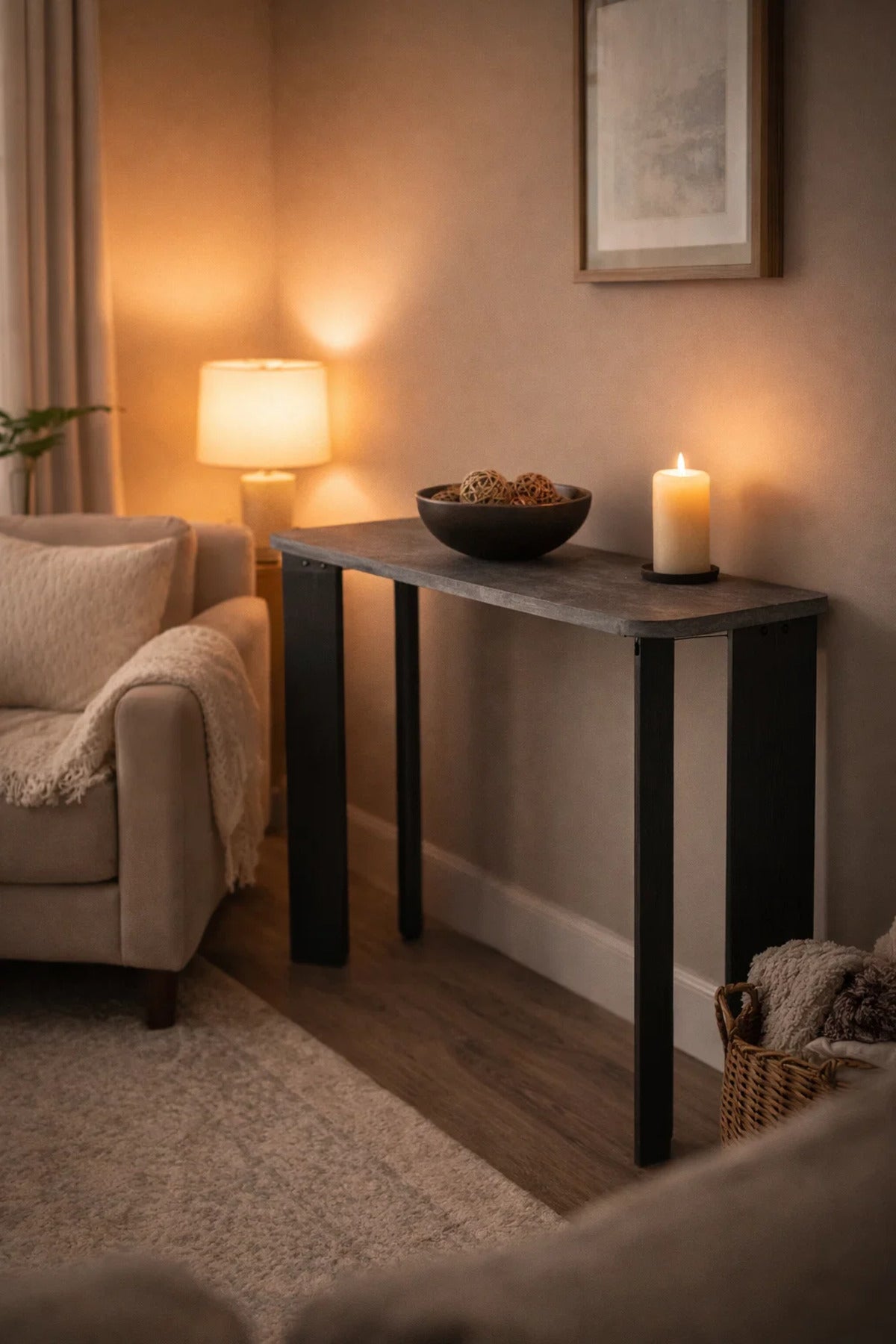 Transform your space elegant Grey Console Table 120x40x80cm living rooms and unique leg design