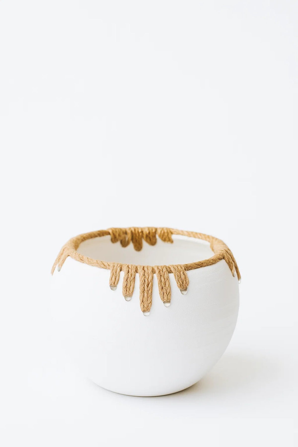 White Ceramic Rope Accent Bowl Planter – Modern Decorative Pot