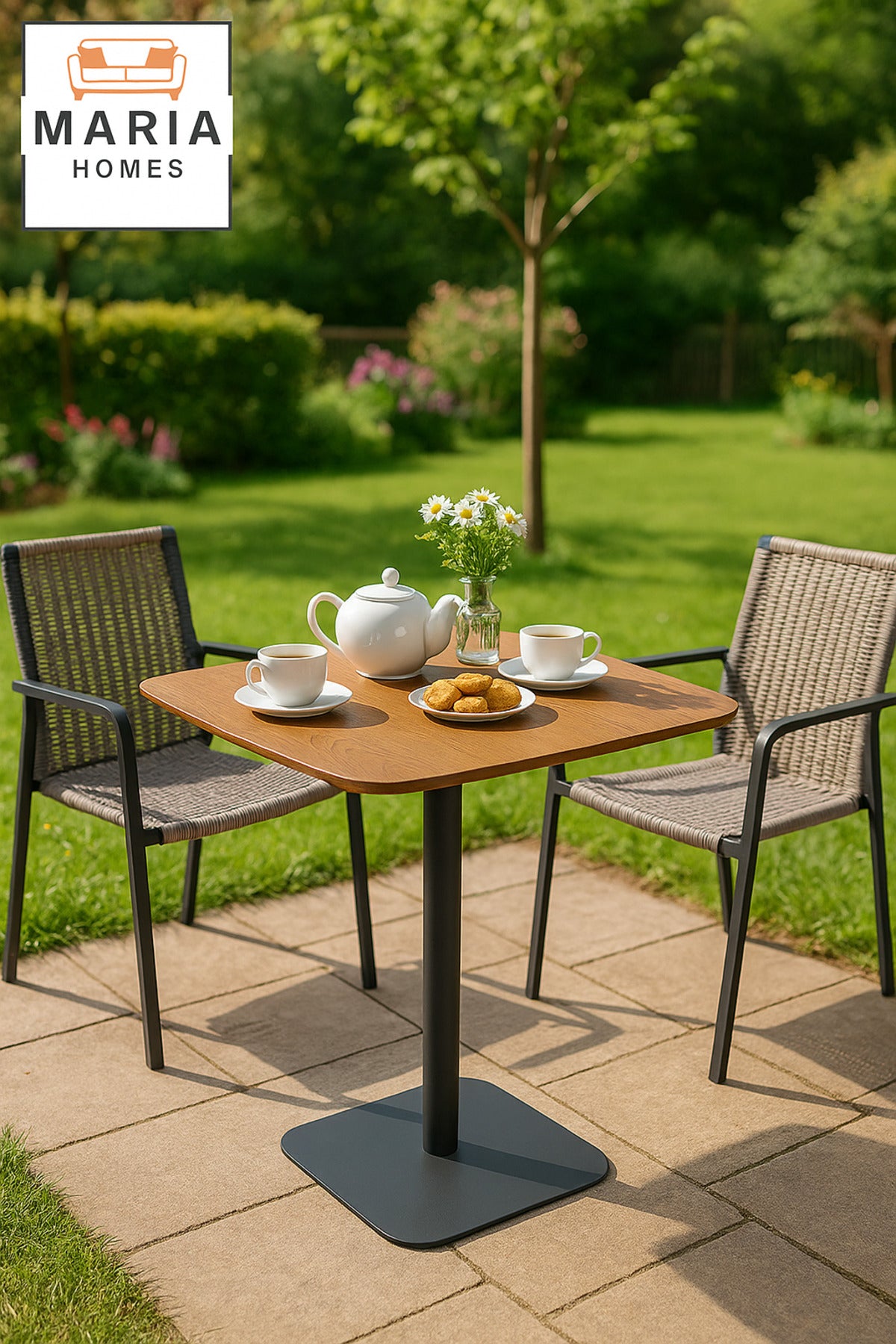 Modern Square CafŽ Table with Wooden Top and Black Base Ð 60x60x75cm