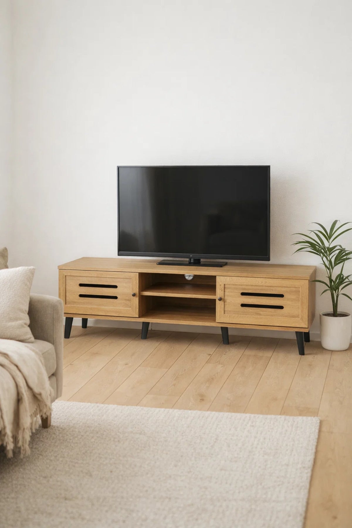 Modern Wooden TV Stand Light Brown with Slotted Front Design 160 x 40 x 44 cm