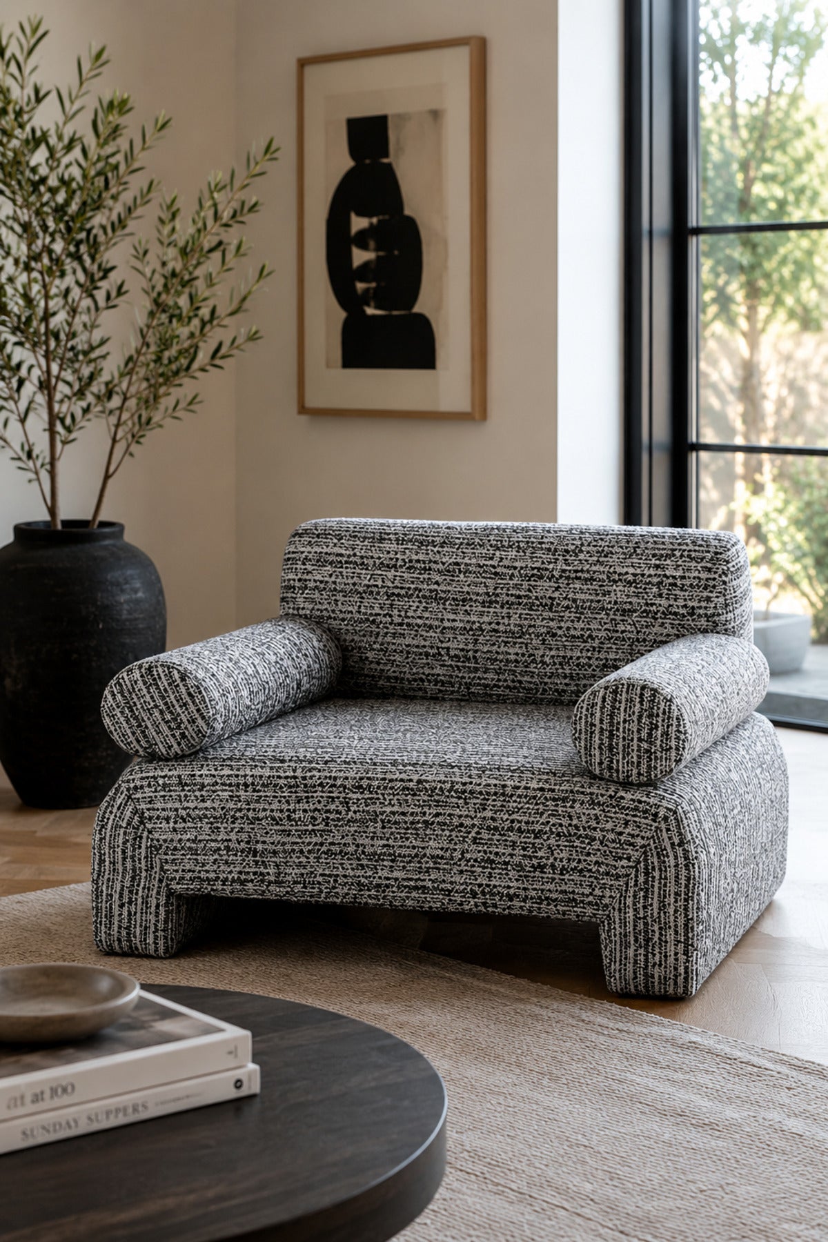 Modern Textured Black Accent Lounge Chair Ð Luxury Upholstered Armchair for Living Room