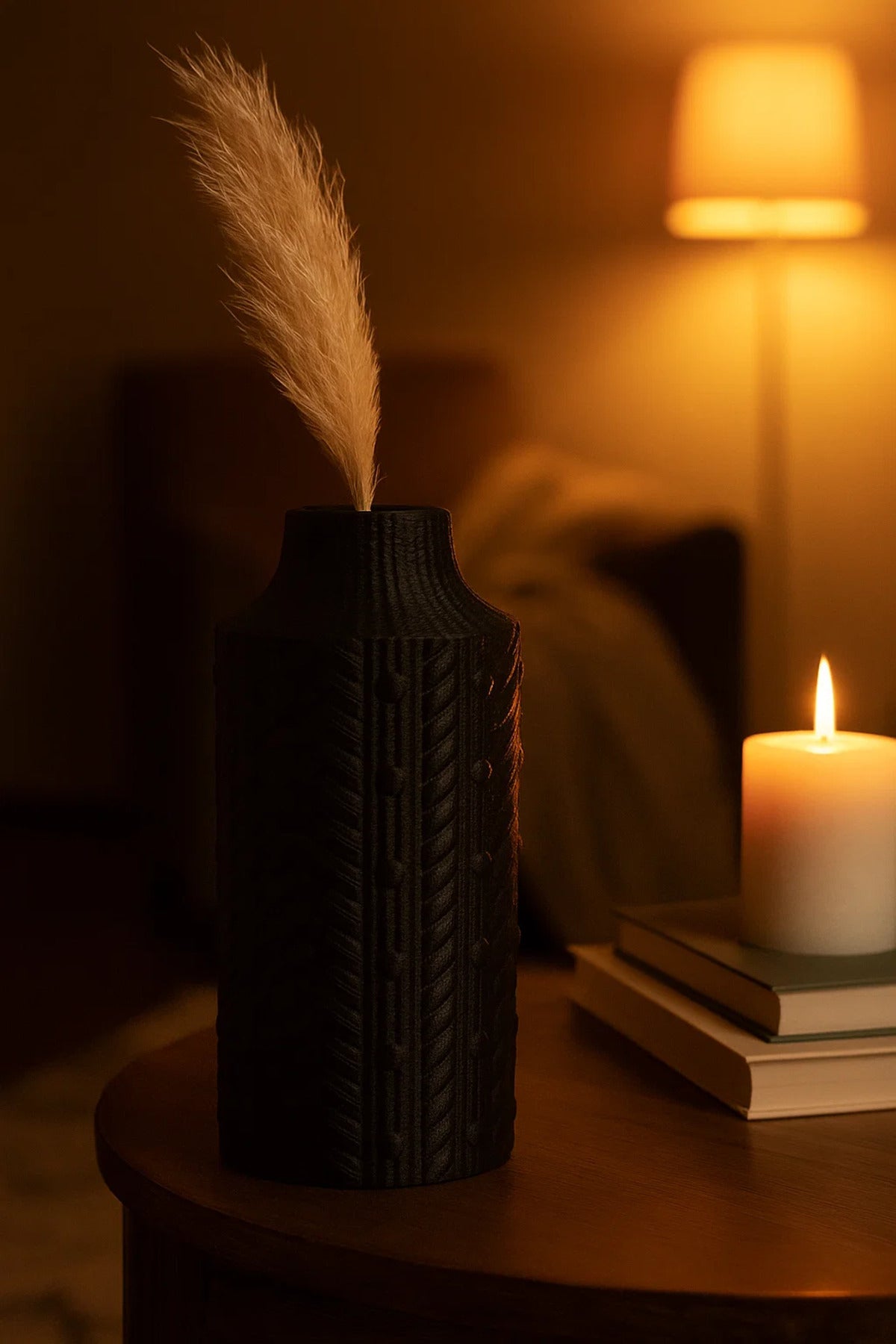 Black Textured Ceramic Vase Ð Modern Matte Decorative Flower Pot with Embossed Geometric Pattern