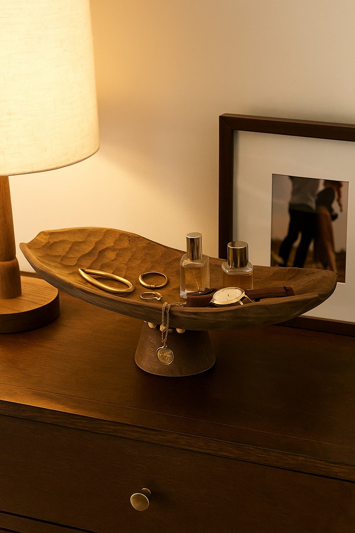 Walnut Wooden Pedestal Decorative Bowl Ð Modern Artistic Centerpiece