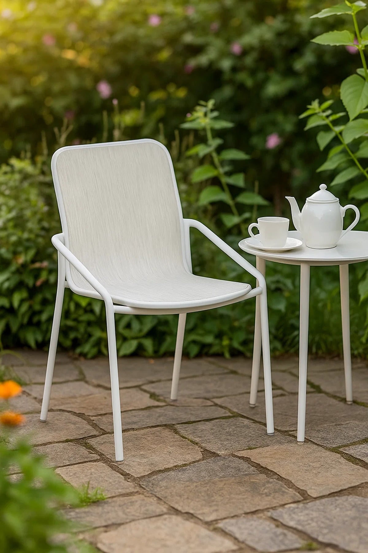 White Modern Metal Chair Outdoor Indoor Dining Patio Balcony Terrace Home CafŽ Furniture