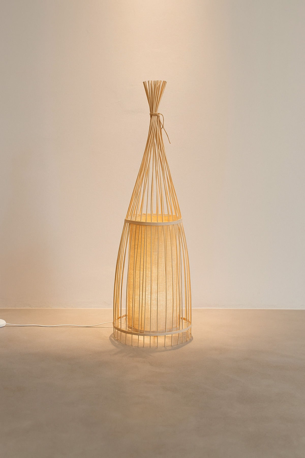 Natural Bamboo Floor Lamp Ð Handcrafted Rattan Design with Fabric Shade for Living Room & Bedroom