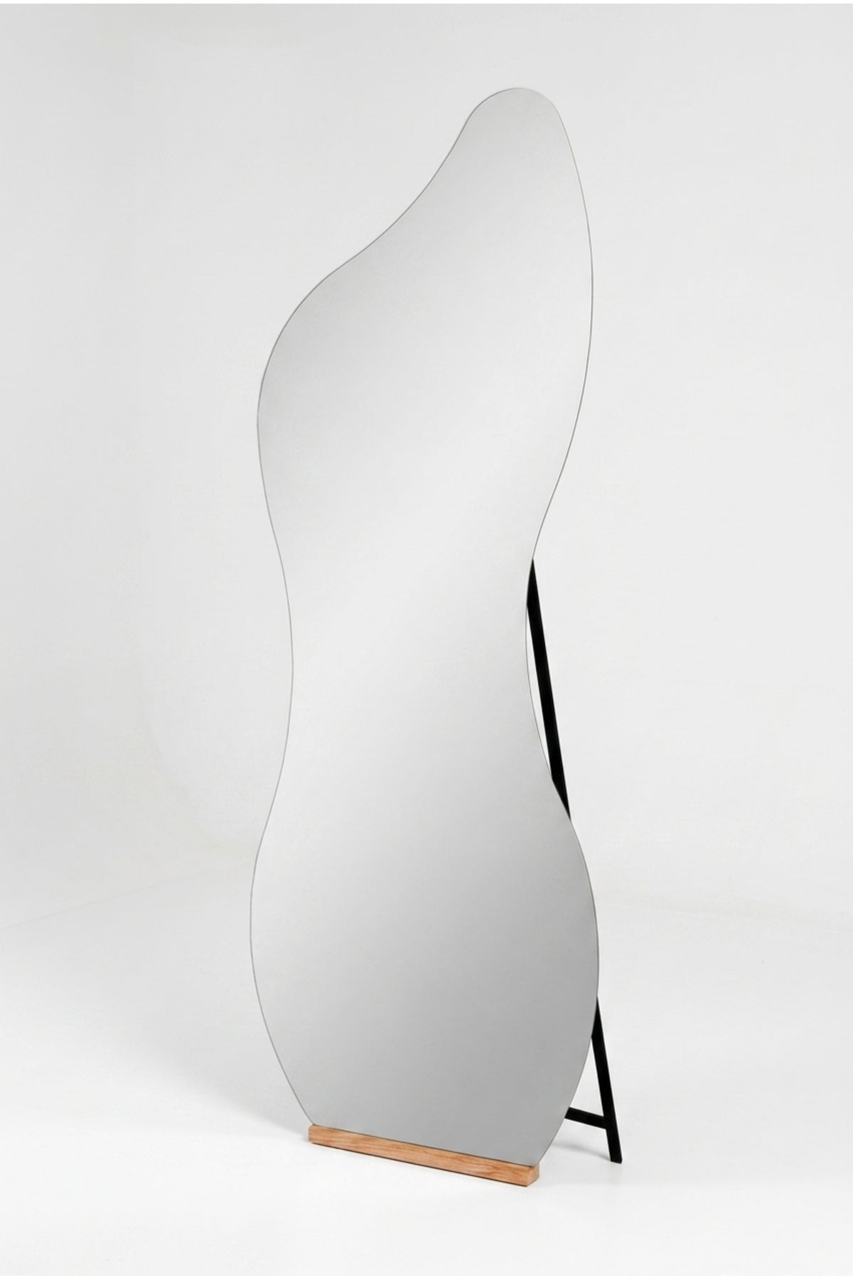 Irregular Full Length Floor Mirror with Stand √ê Modern Wavy Dressing Mirror for Bedroom, Living Room & Entryway
