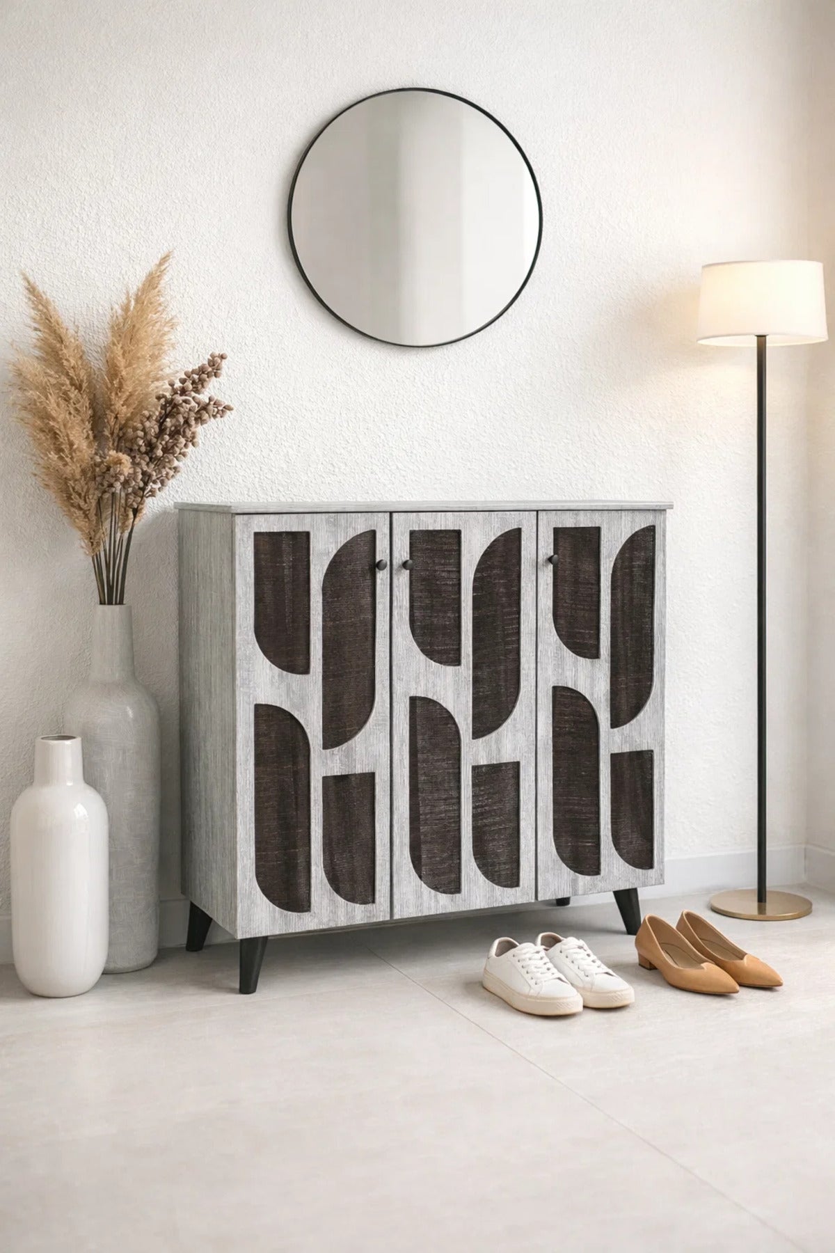 Grey Shoe Cabinet 90_34_91 cm √ê Modern Shoe Organizer with Decorative Doors