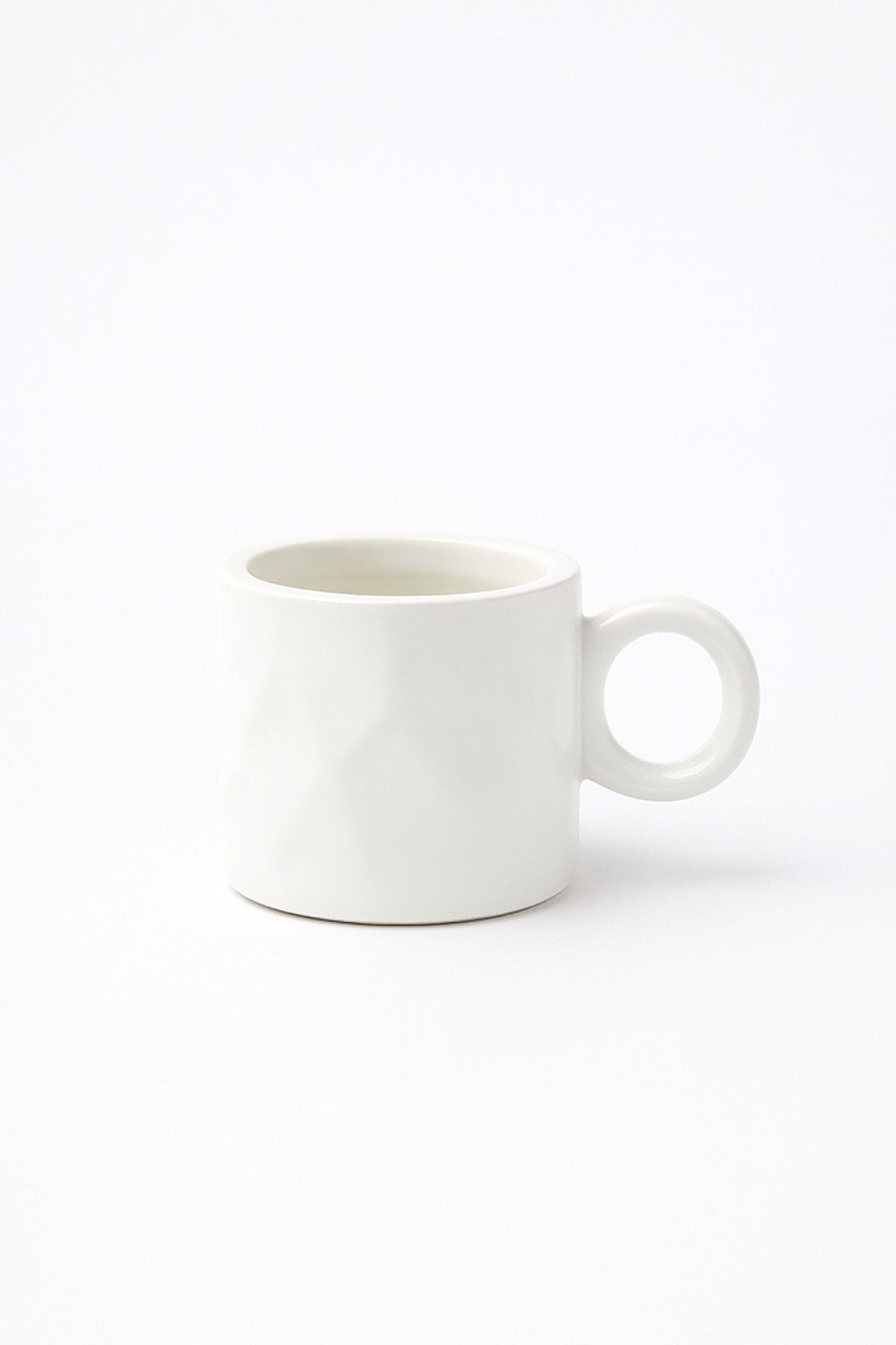 White Ceramic Mug Ð Textured Modern Coffee and Tea Cup