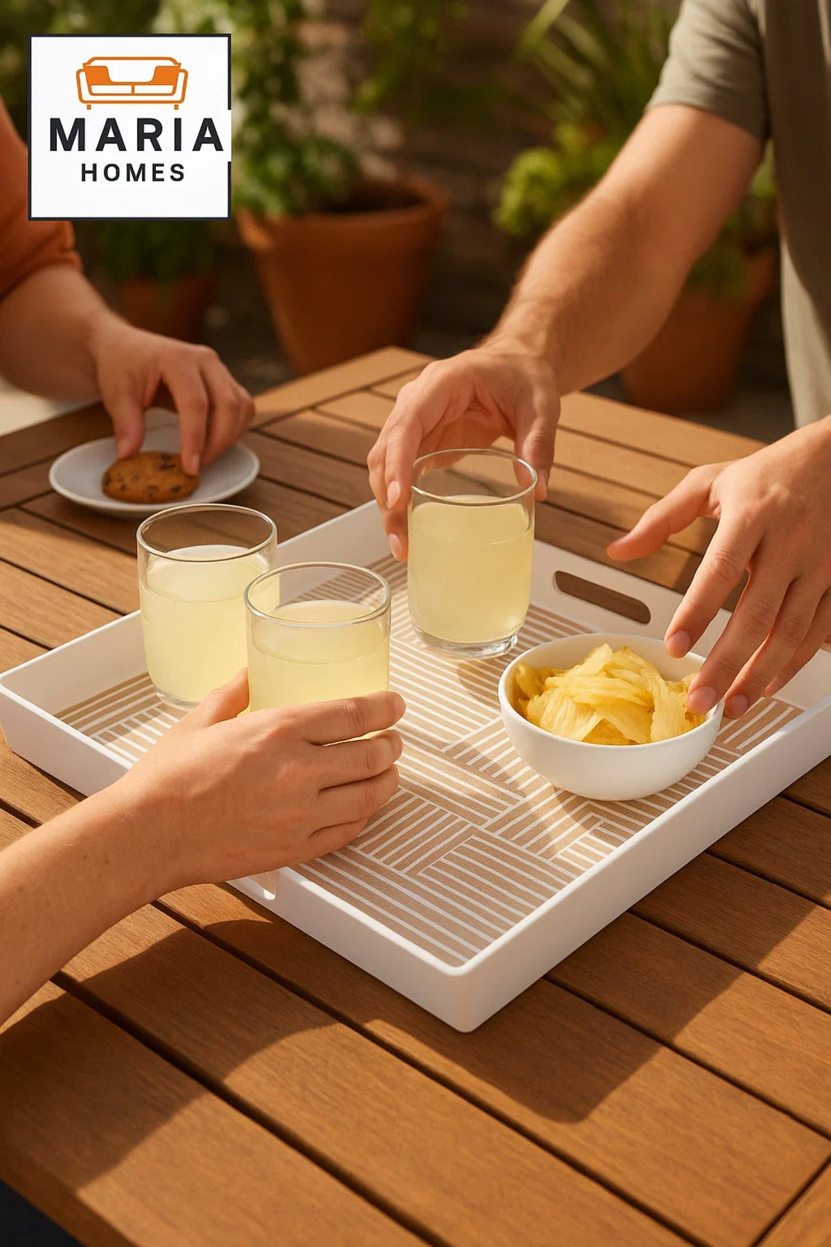 Square Plastic Serving Tray with Neutral Linear Block Pattern Ð White Frame