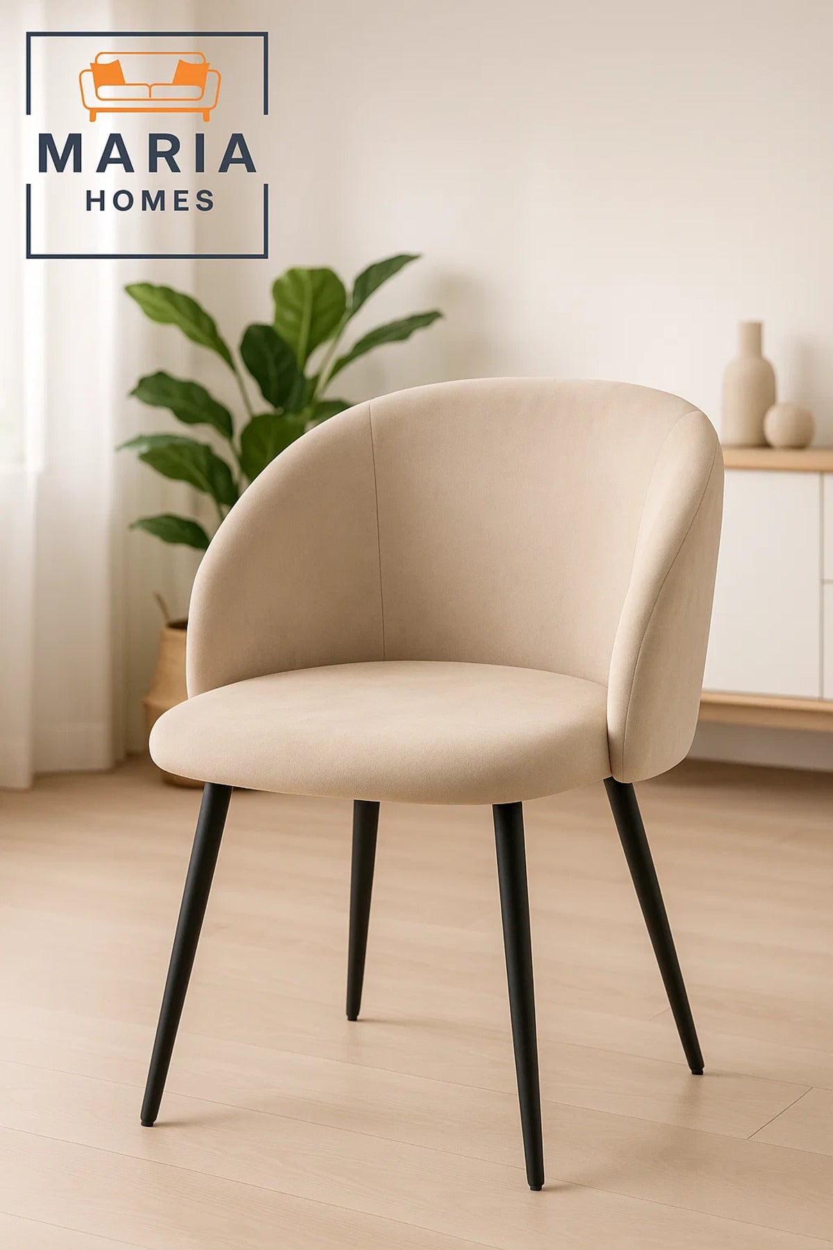 Beige Velvet Upholstered Dining Chair with Curved Back Ð Elegant & Comfortable Accent Seating
